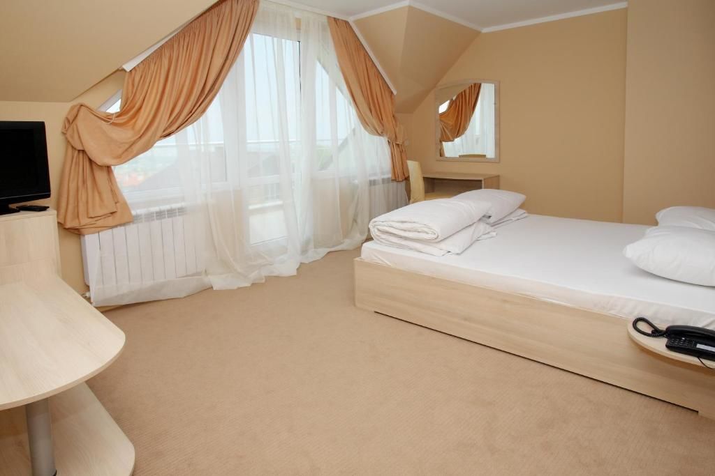 Отель Family Hotel Diana София-47