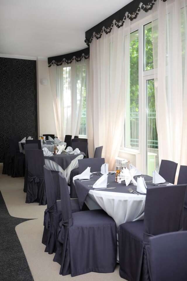 Отель Family Hotel Diana София-18