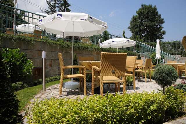 Отель Family Hotel Diana София-5